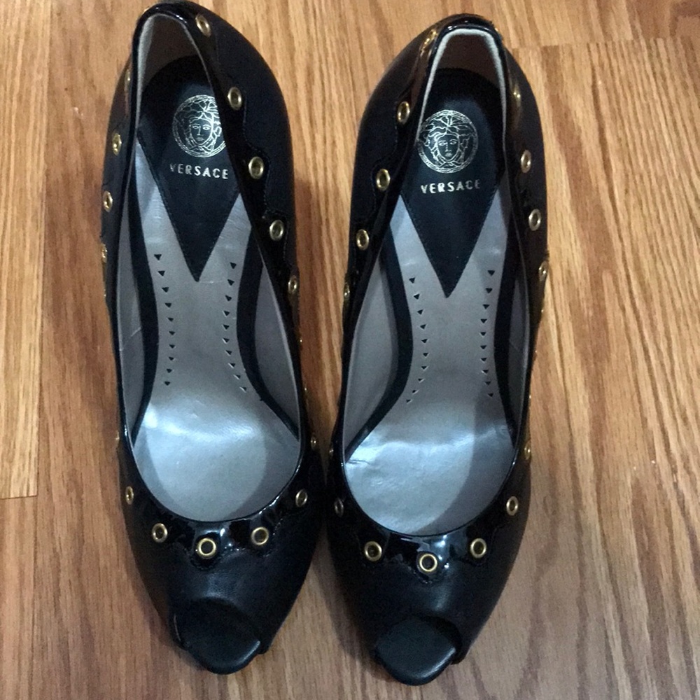 Versace pump